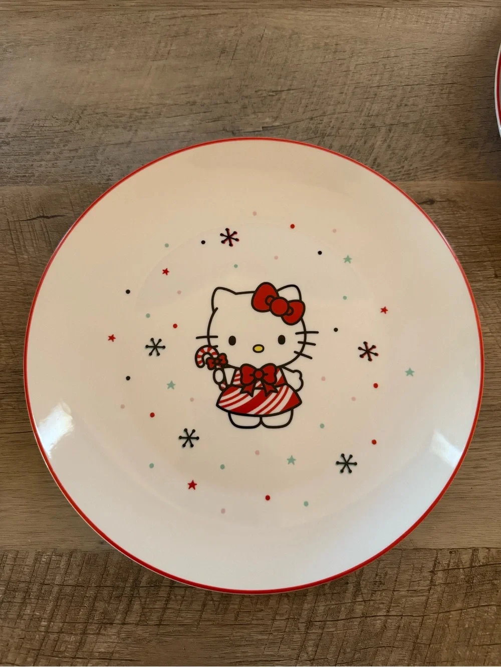Sanrio Hello Kitty Christmas Candy Cane Dinner Plate (Set of 4)